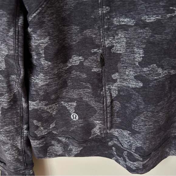 Lululemon Outrun The Elements Half Zip Pullover Sweatshirt Camo Women’s Size 8 - Picture 7 of 9